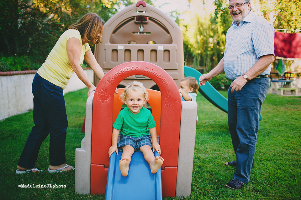 Lake Forest extended family backyard session. Orange County, Southern California, Los Angeles, San Diego family photographer